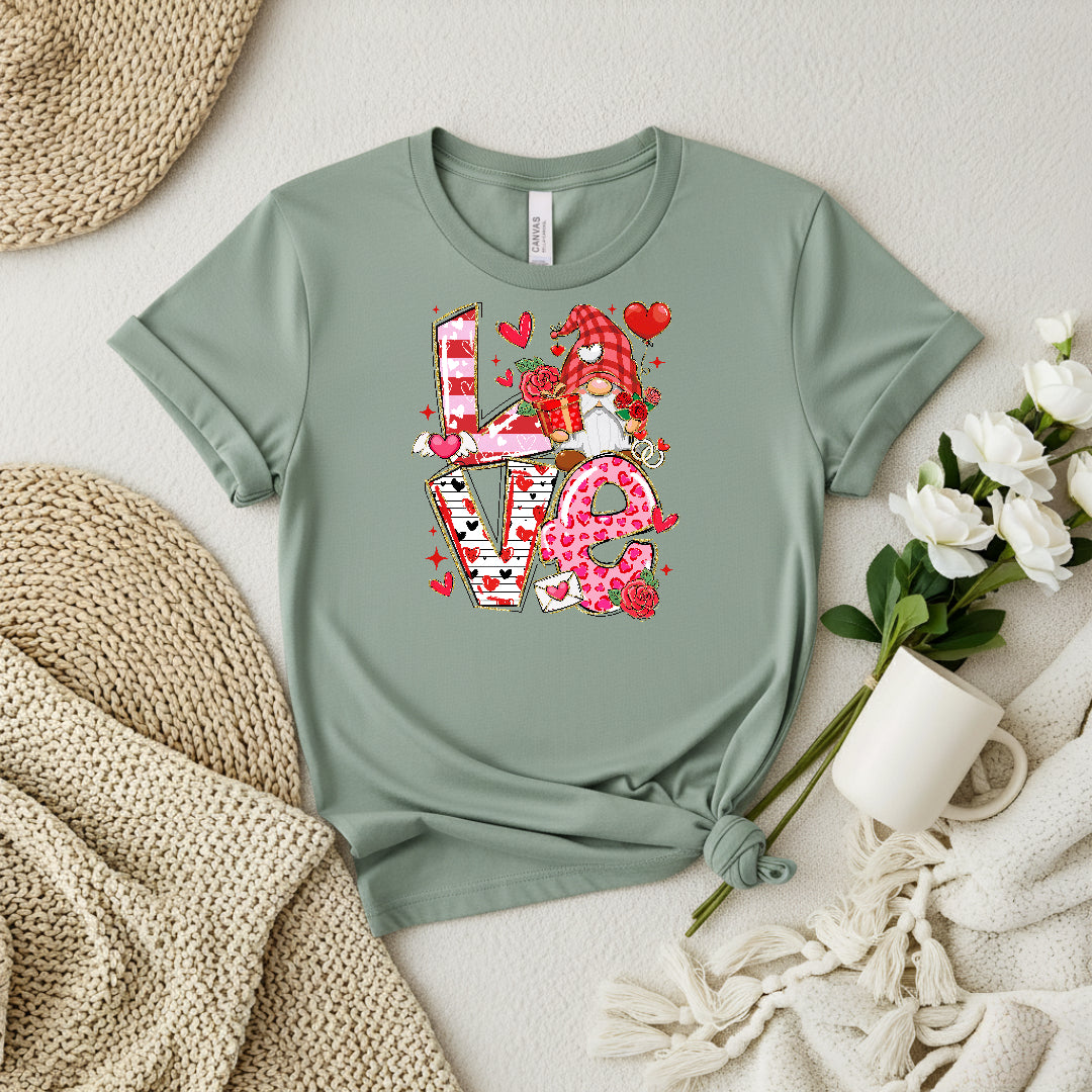 Gnome Love – Women’s Graphic Tee